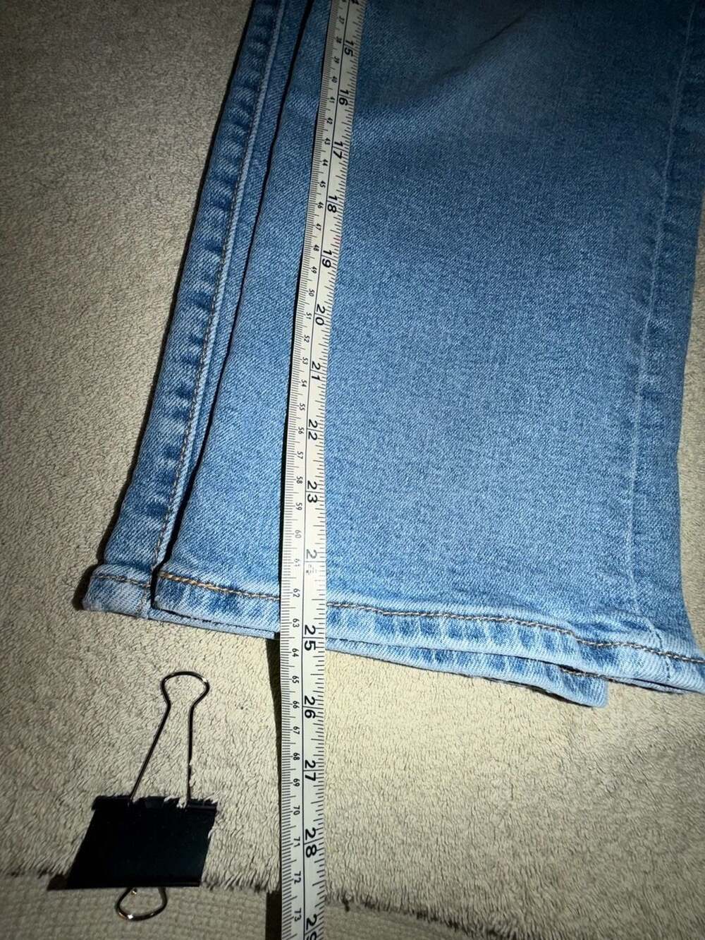 Levi's Ribcage Straight Ankle Jeans Size 31 Medium Wash Denim - Picture 10 of 12